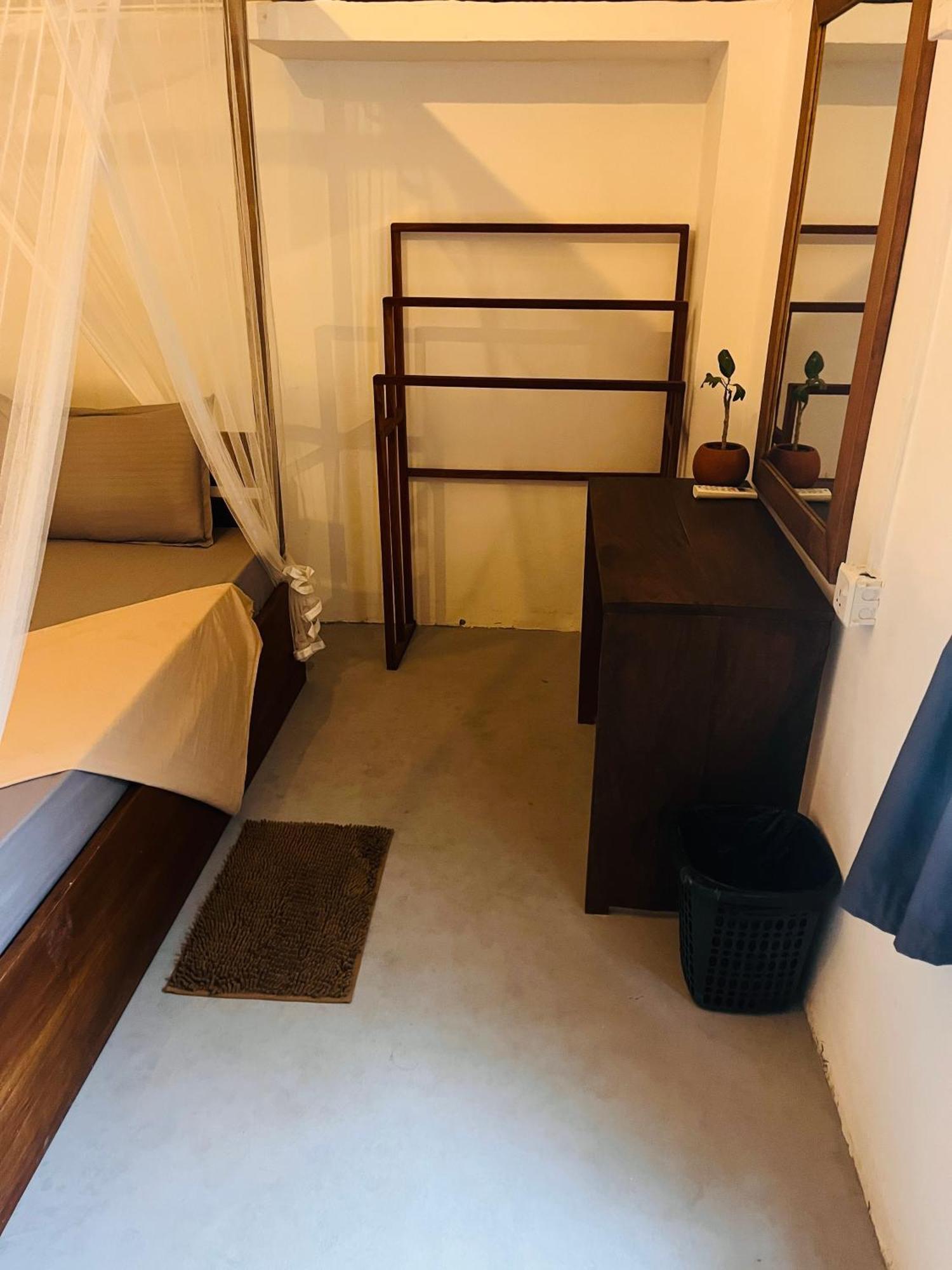 Avalon Apartment Weligama Bagian luar foto