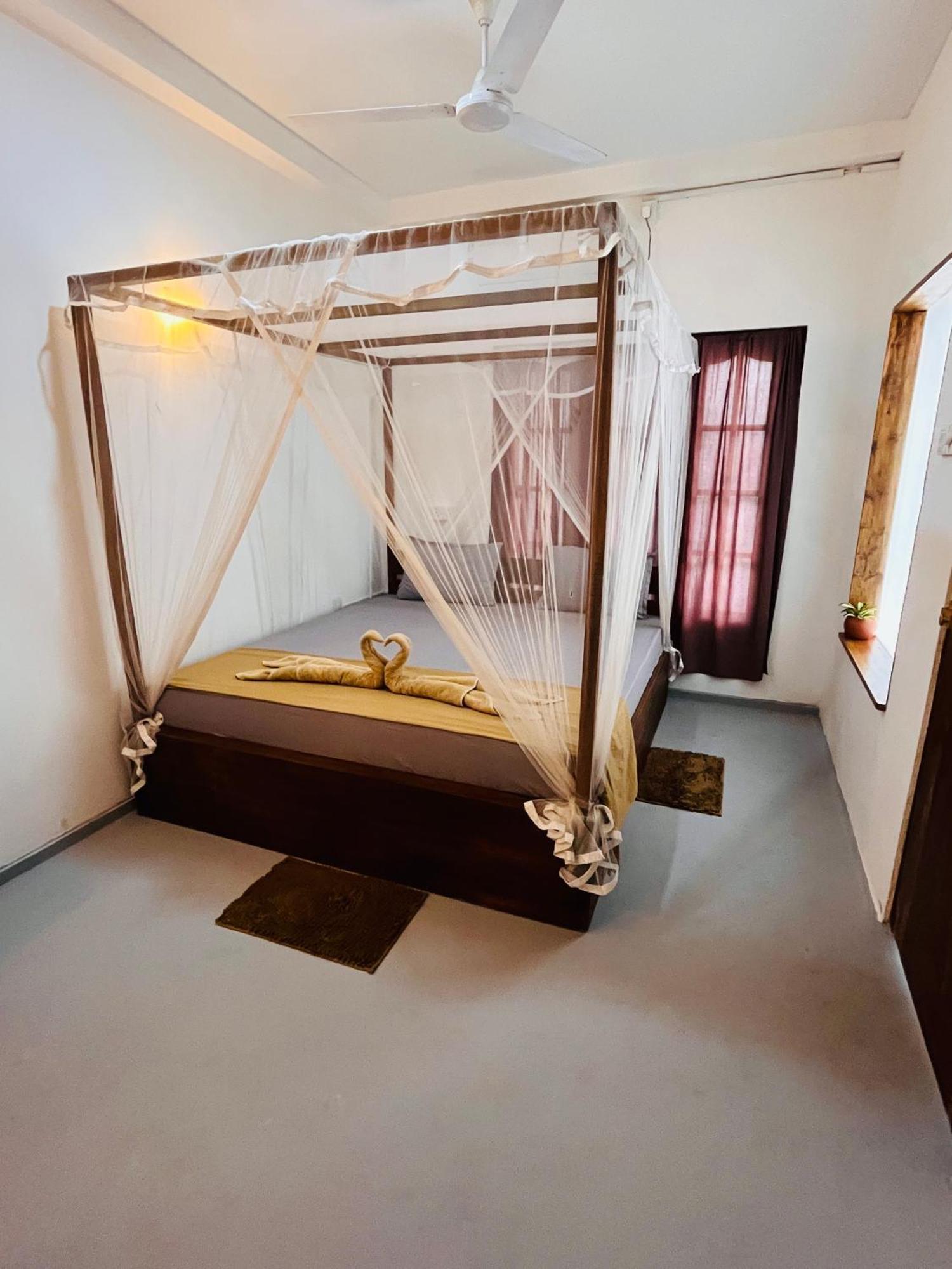 Avalon Apartment Weligama Bagian luar foto