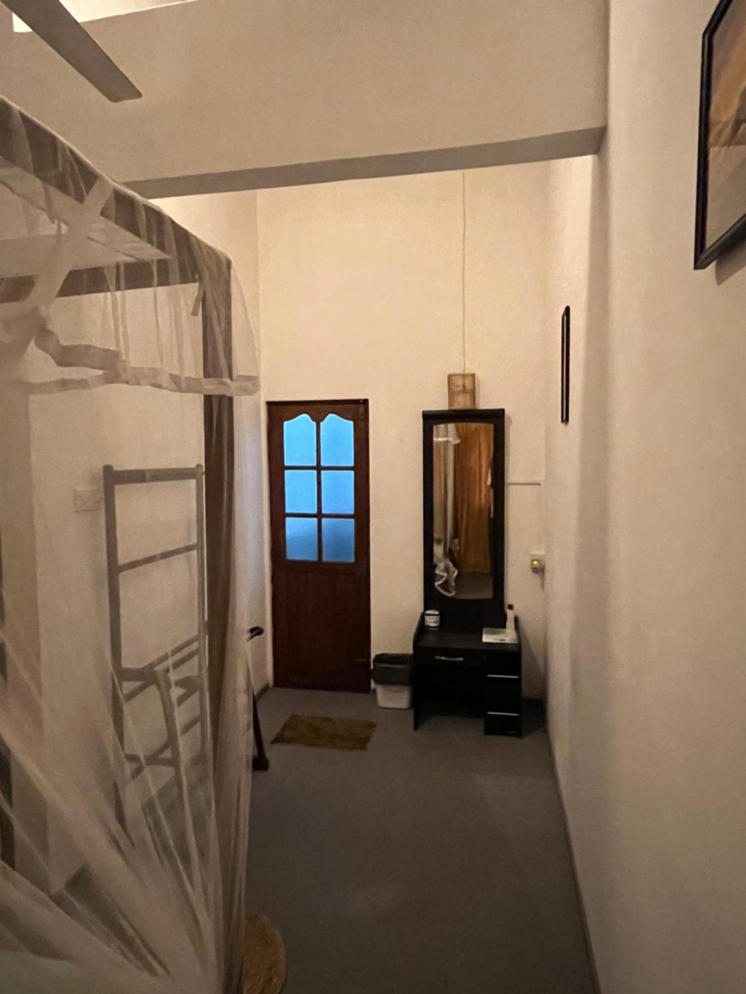 Avalon Apartment Weligama Bagian luar foto